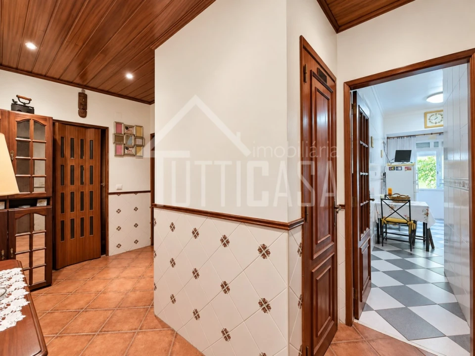 Apartamento T2 para Venda em Póvoa de Santa Iria e Forte da Casa Foto 16