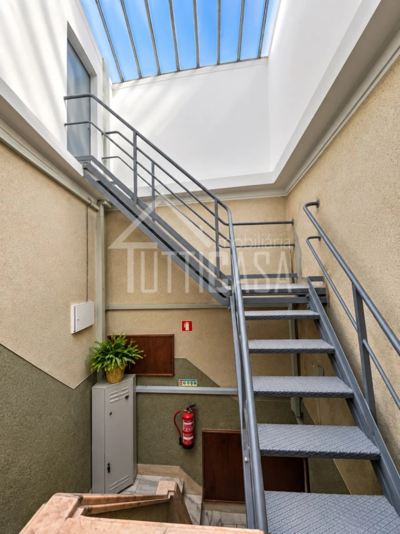 Apartamento T2 para Venda em Póvoa de Santa Iria e Forte da Casa Foto 17