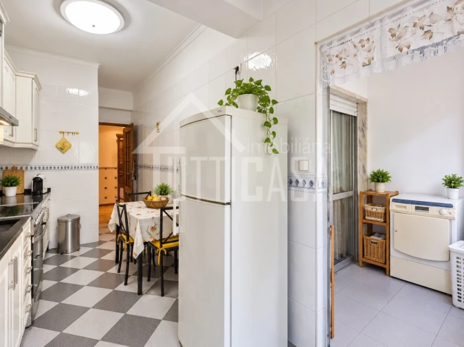 Apartamento T2 para Venda em Póvoa de Santa Iria e Forte da Casa Foto 2