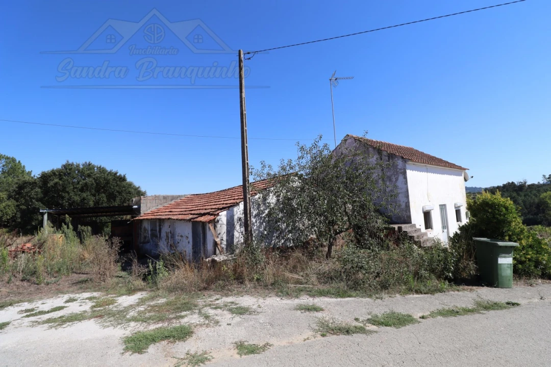 Quinta T4 para Venda em Cela Foto 3