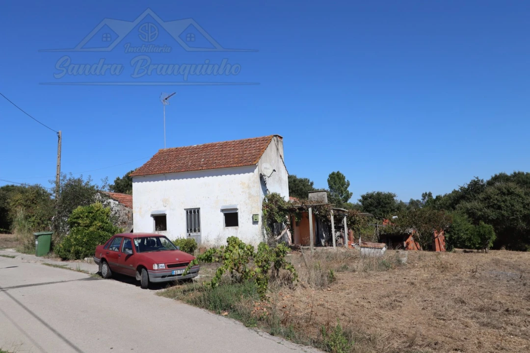 Quinta T4 para Venda em Cela Foto 5