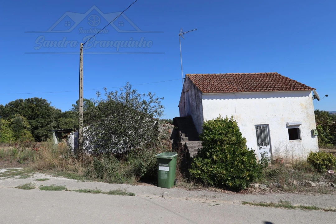 Quinta T4 para Venda em Cela Foto 6