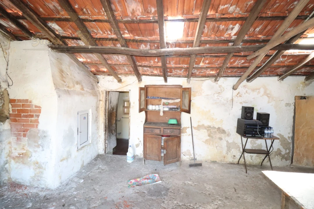 Quinta T4 para Venda em Cela Foto 33