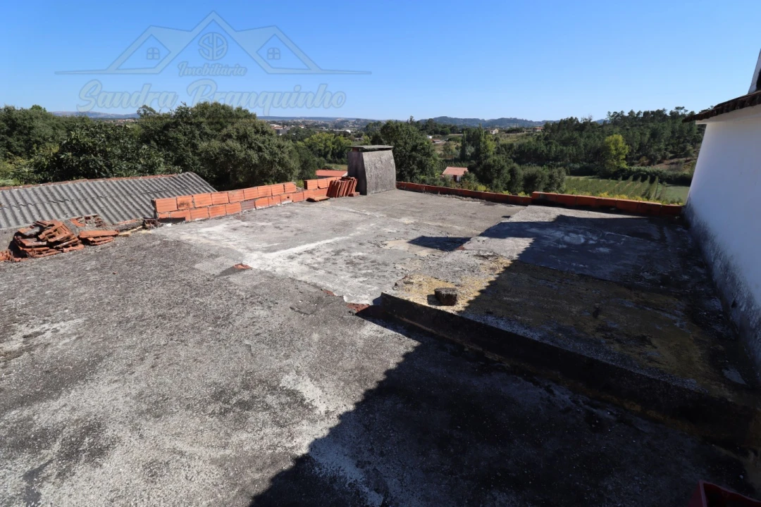 Quinta T4 para Venda em Cela Foto 43