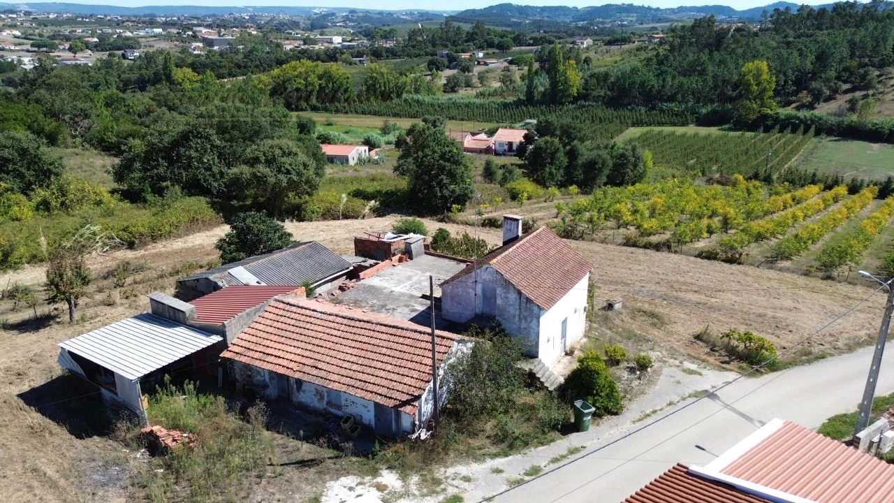 Quinta T4 para Venda em Cela Foto 47