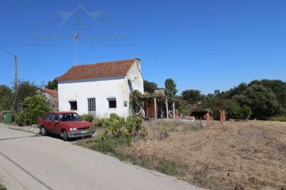 Quinta T4 para Venda em Cela