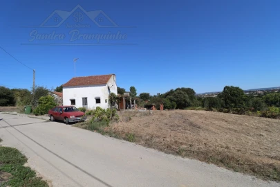 Quinta T4 para Venda em Cela