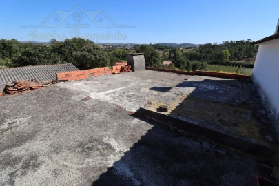 Quinta T4 para Venda em Cela