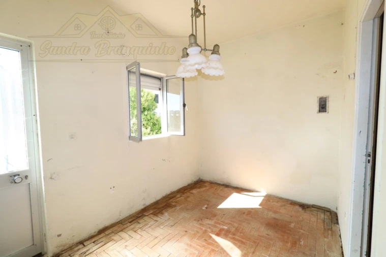 Quinta T4 para Venda em Cela Foto 27