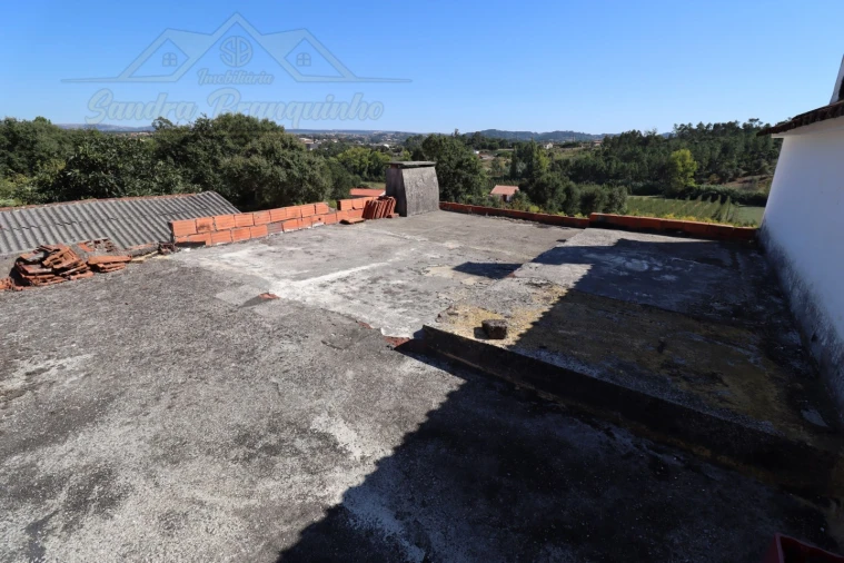 Quinta T4 para Venda em Cela Foto 43