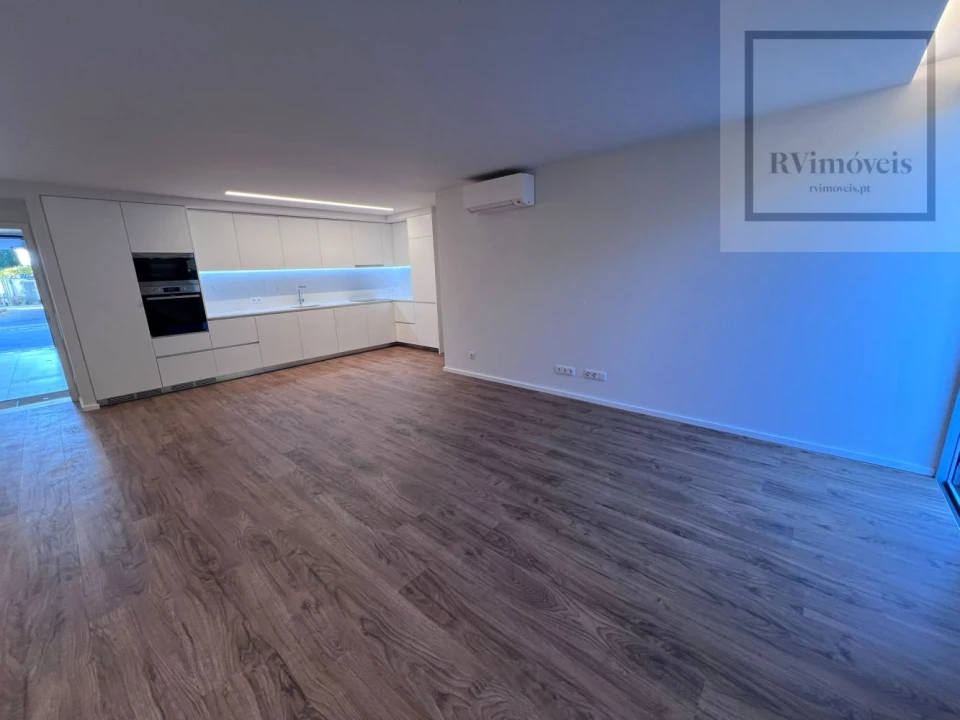 Apartamento T2 para Venda em Caminha (Matriz) e Vilarelho Foto 2