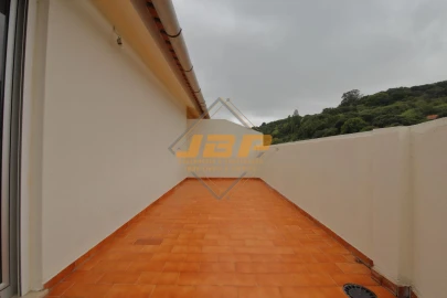 Apartamento T5 para Venda em Alcobaça e Vestiaria