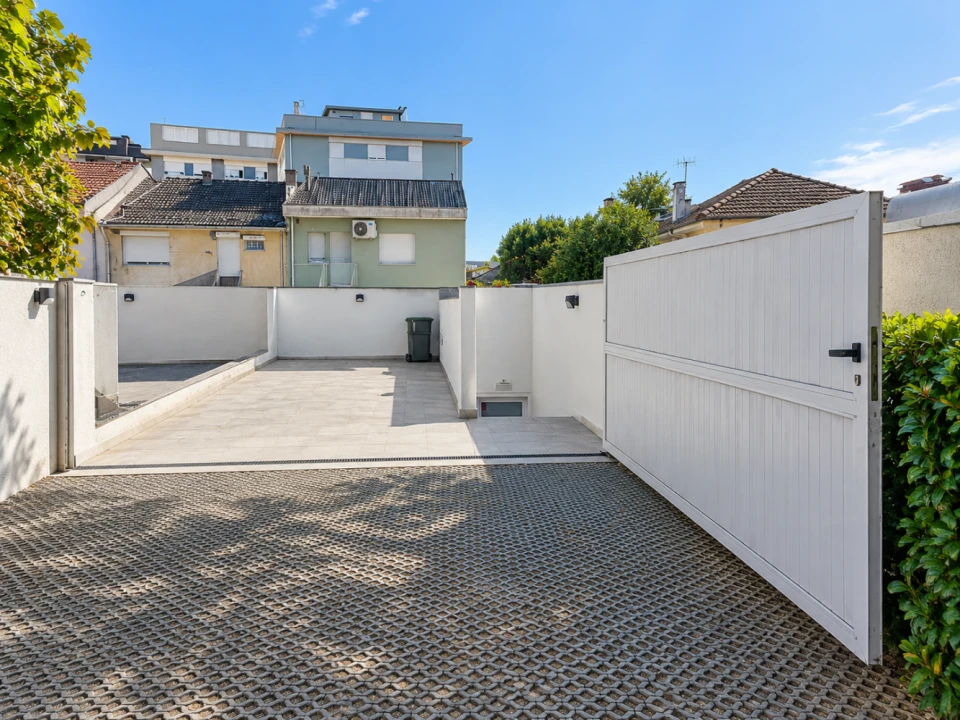 Apartamento T2 para Venda em Custóias, Leça do Balio e Guifões Foto 28