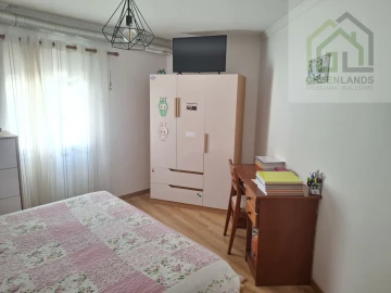 Moradia T2 para Venda em Côja e Barril de Alva