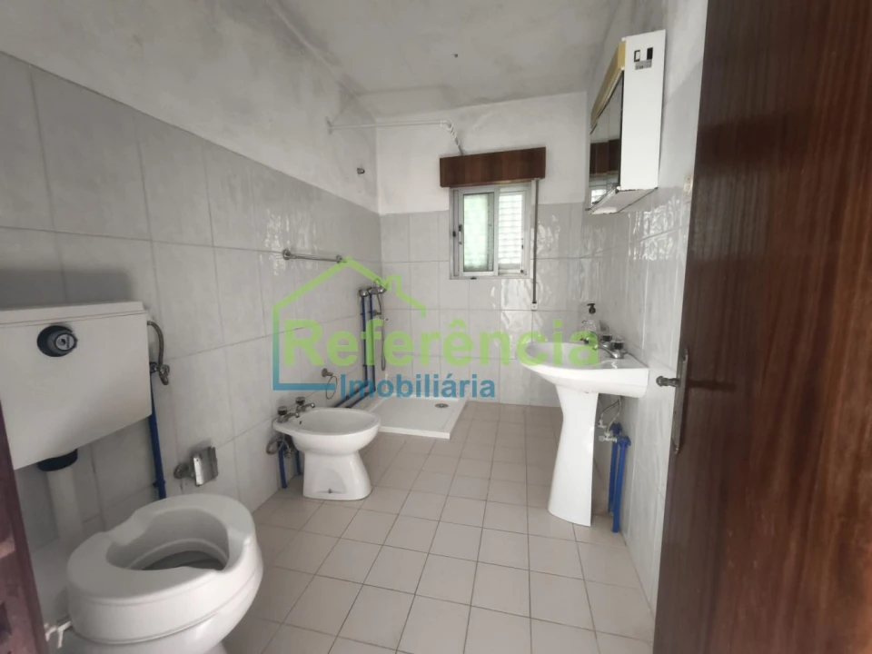 Moradia T3 para Venda em Vidago, Arcossó, Selhariz, Vilarinho Paranheiras Foto 13