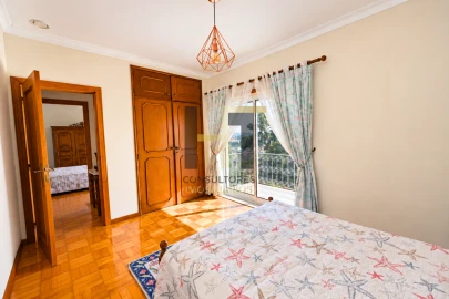 Moradia T3 para Venda em Ferreiros e Gondizalves