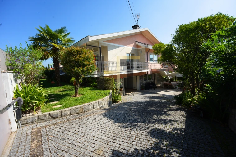 Moradia T3 para Venda em Ferreiros e Gondizalves Foto 41