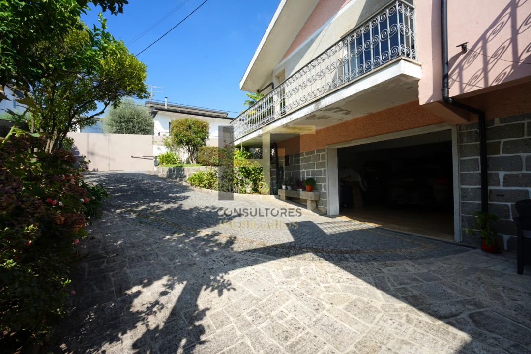 Moradia T3 para Venda em Ferreiros e Gondizalves Foto 40