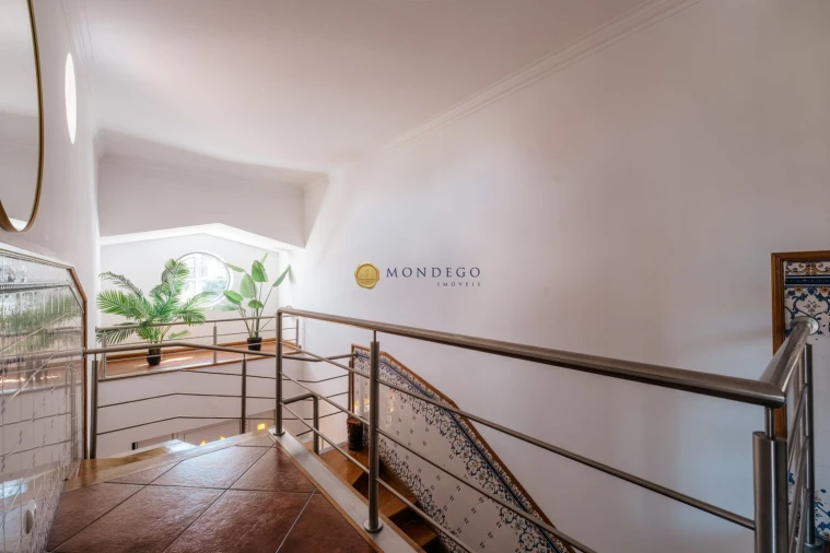 Moradia T4 para Venda em Antuzede e Vil de Matos Foto 33