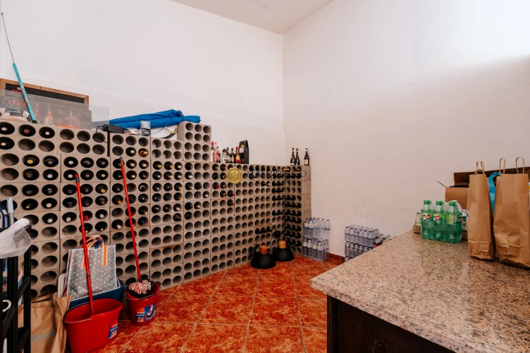 Moradia T4 para Venda em Antuzede e Vil de Matos Foto 49