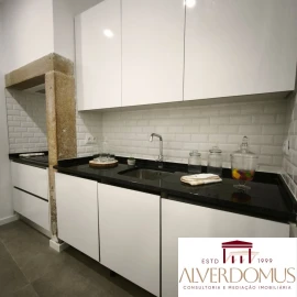 Apartamento T3 para Venda em Benfica