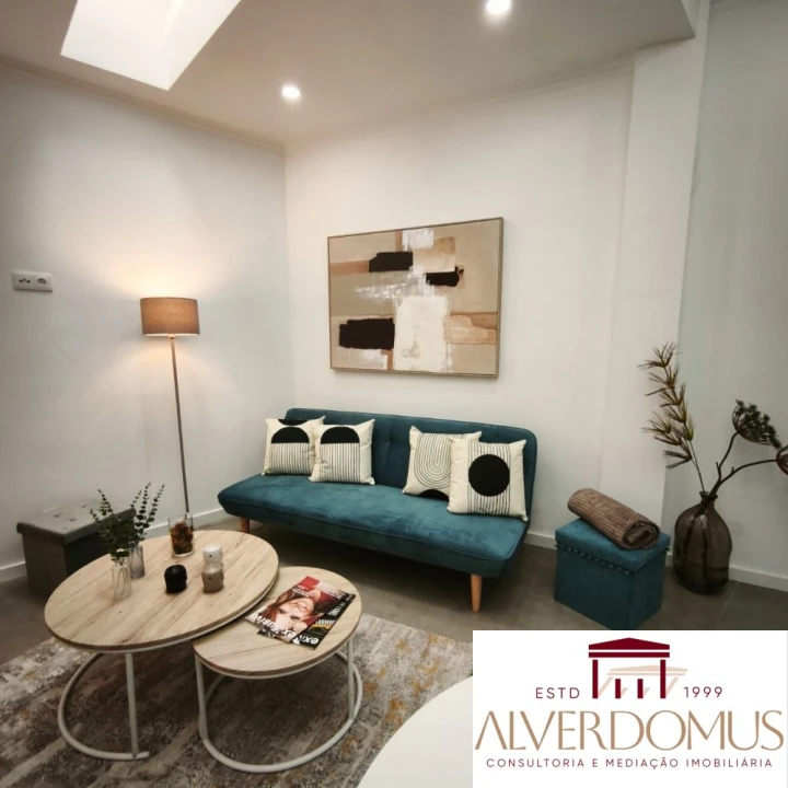 Apartamento T3 para Venda em Benfica Foto 5