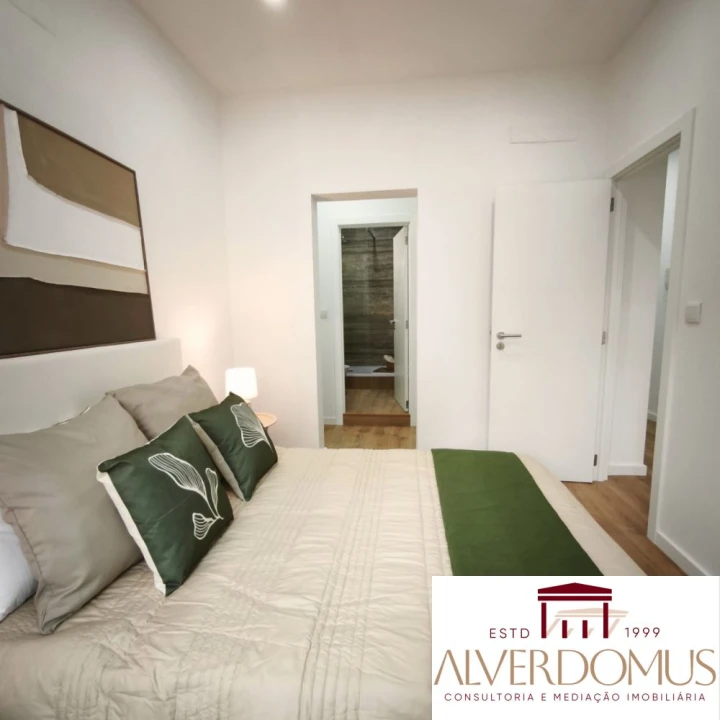 Apartamento T3 para Venda em Benfica Foto 21