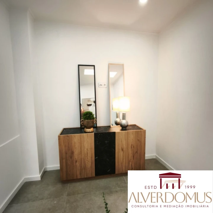 Apartamento T3 para Venda em Benfica Foto 8