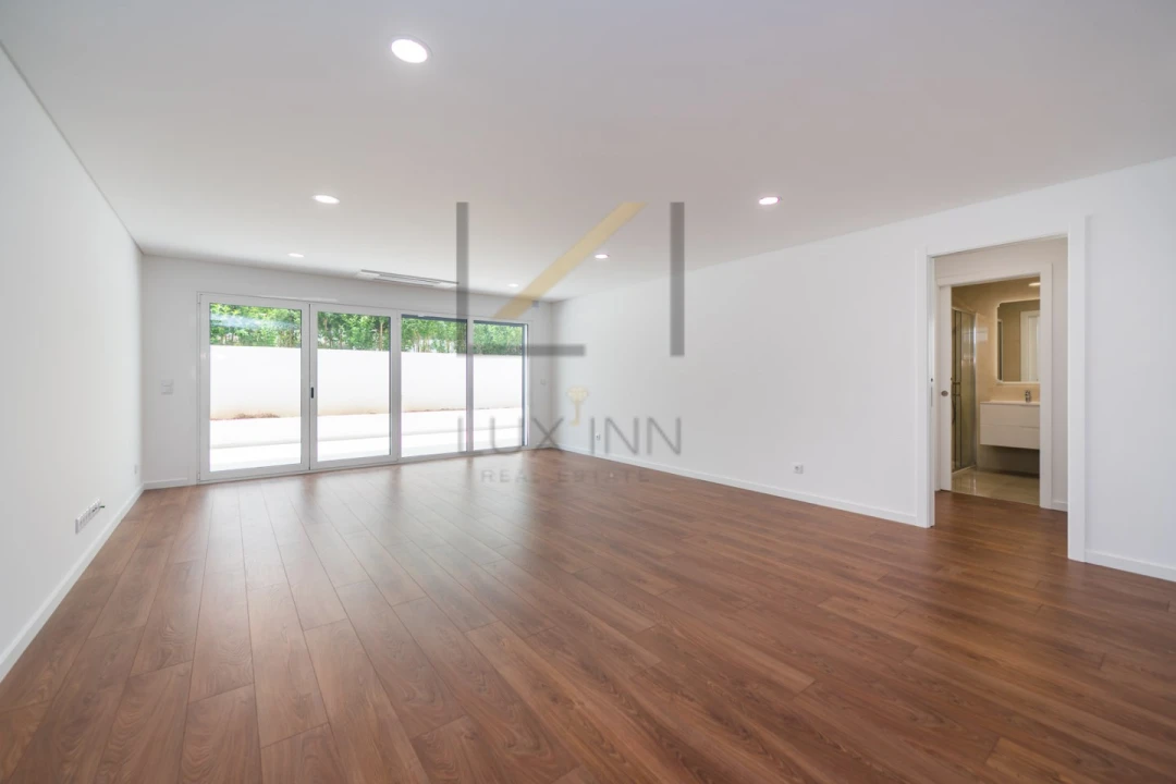 Apartamento T4 para Venda em Alcabideche Foto 18