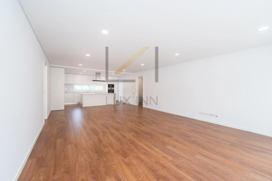 Apartamento T4 para Venda em Alcabideche Foto 22