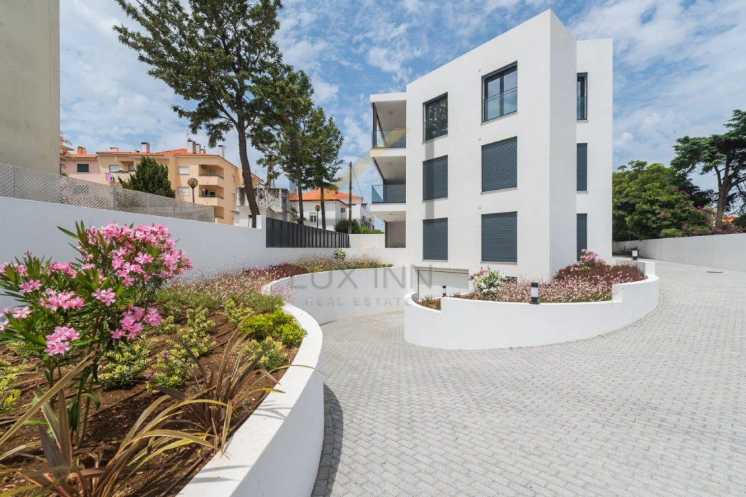 Apartamento T4 para Venda em Alcabideche Foto 31