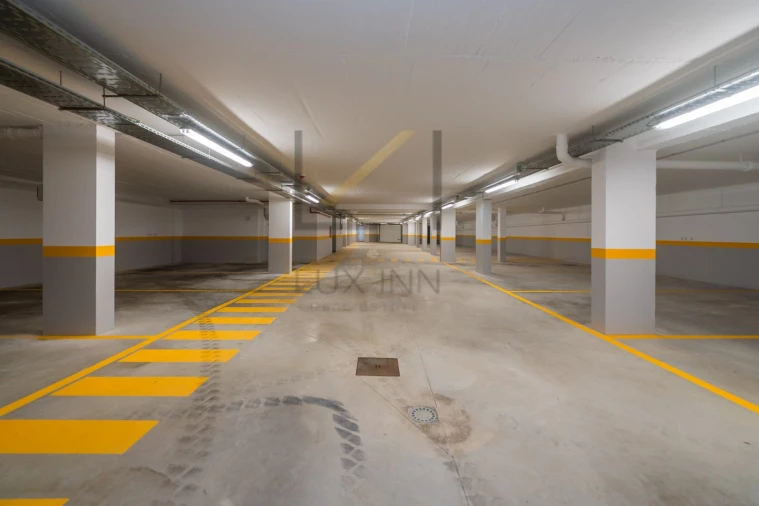 Apartamento T4 para Venda em Alcabideche Foto 30