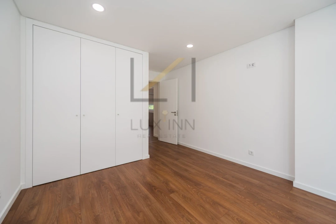 Apartamento T3 para Venda em Alcabideche Foto 27