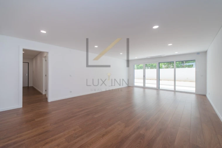 Apartamento T3 para Venda em Alcabideche Foto 18