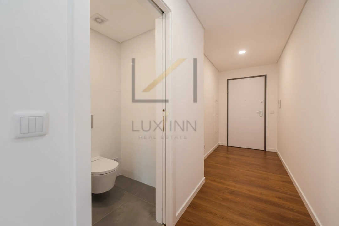Apartamento T3 para Venda em Alcabideche Foto 3