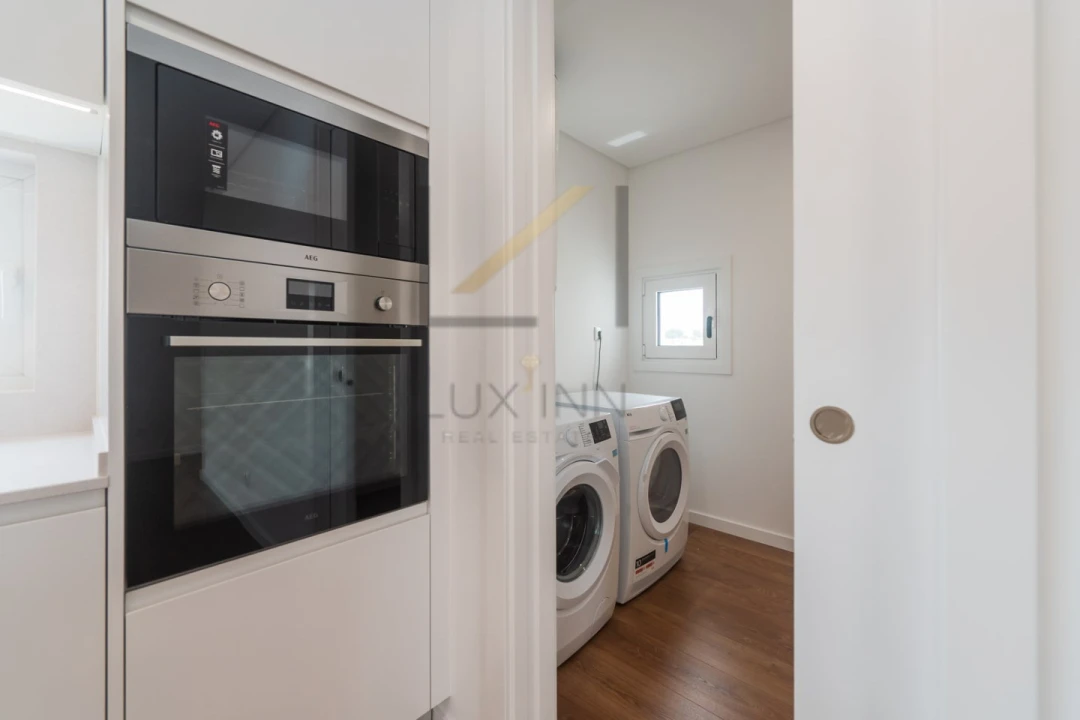 Apartamento T3 para Venda em Alcabideche Foto 16