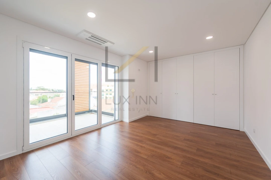 Apartamento T3 para Venda em Alcabideche Foto 26