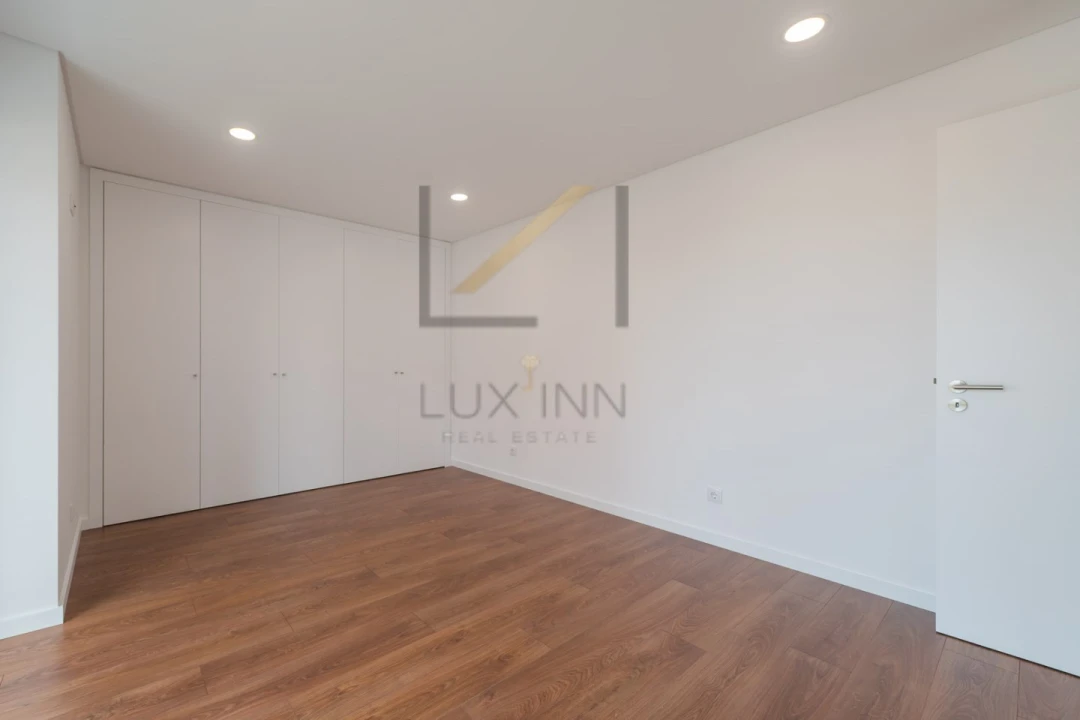 Apartamento T3 para Venda em Alcabideche Foto 27