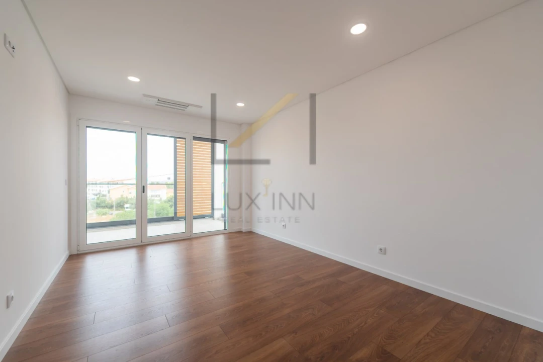 Apartamento T3 para Venda em Alcabideche Foto 31