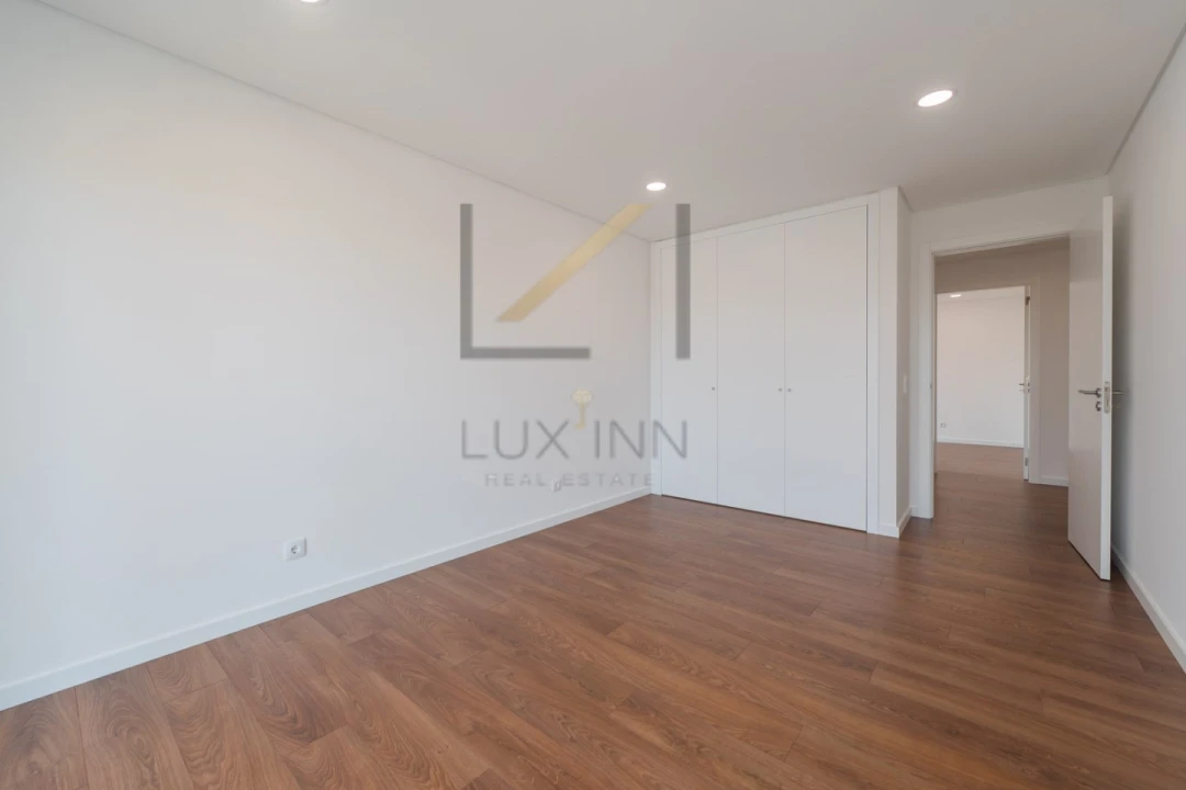 Apartamento T3 para Venda em Alcabideche Foto 32