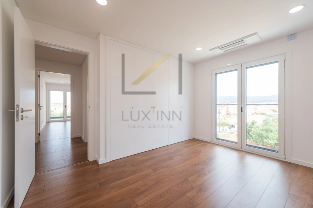 Apartamento T3 para Venda em Alcabideche Foto 37