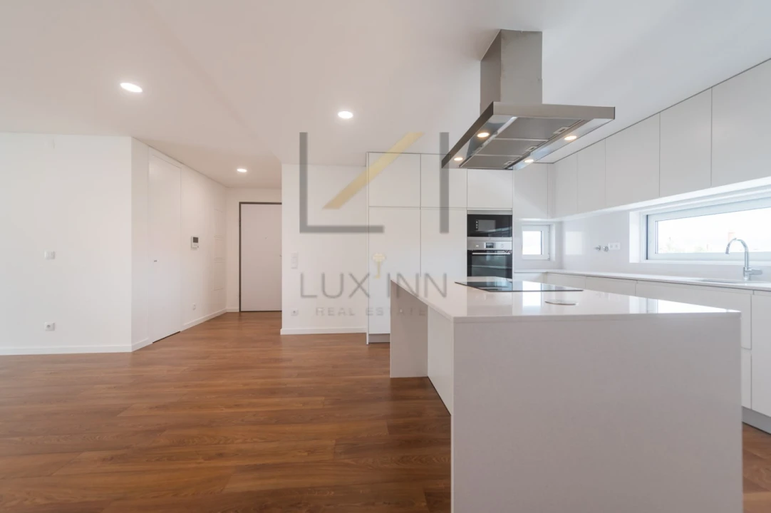 Apartamento T2 para Venda em Alcabideche Foto 8