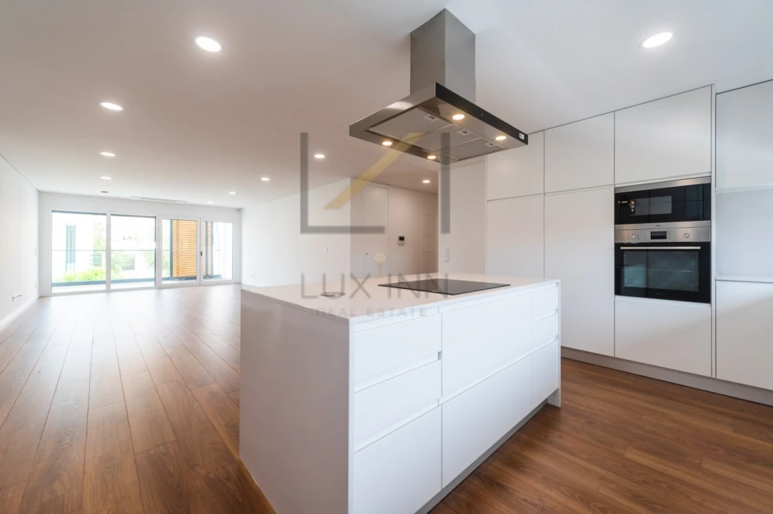 Apartamento T2 para Venda em Alcabideche Foto 9