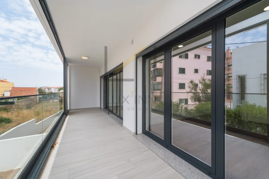 Apartamento T2 para Venda em Alcabideche Foto 17