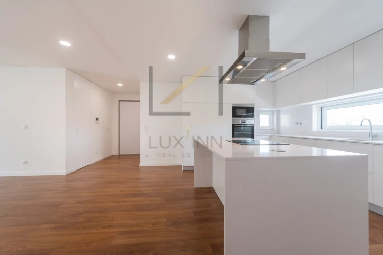 Apartamento T2 para Venda em Alcabideche Foto 8