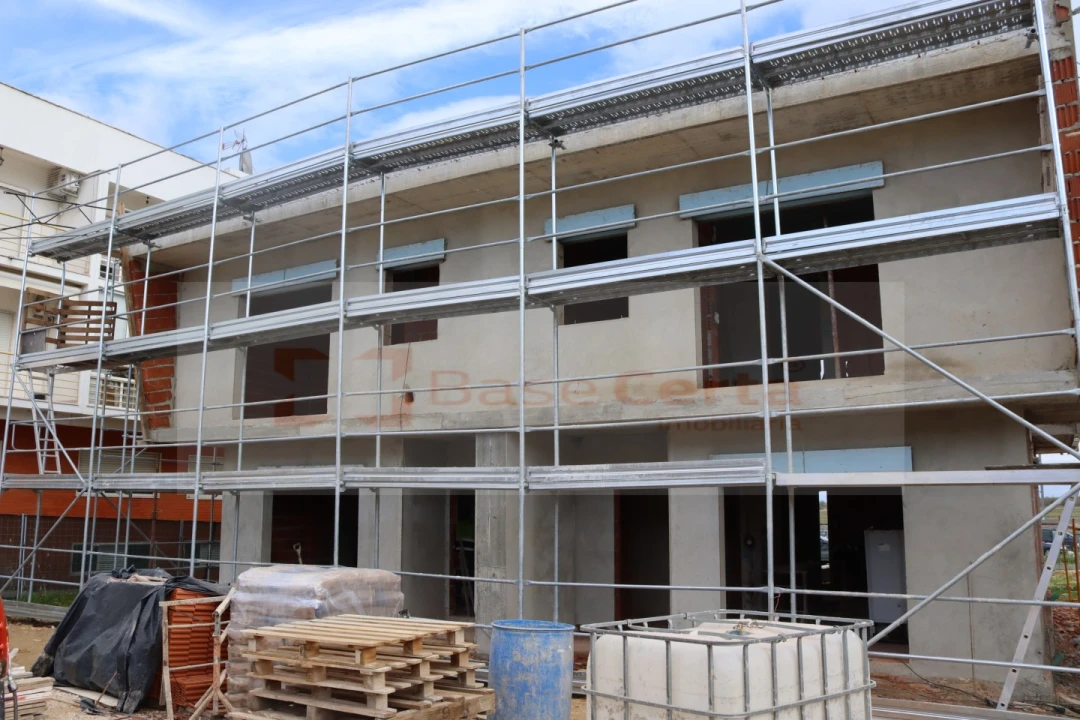 Apartamento T2 para Venda em Azambuja Foto 10