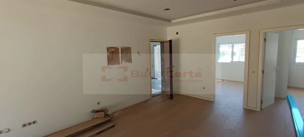 Apartamento T2 para Venda em Azambuja