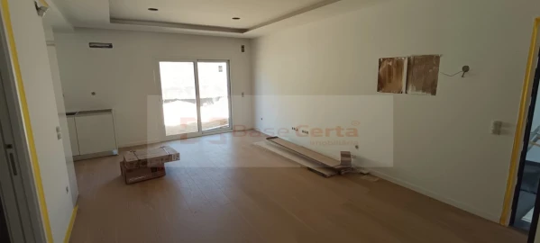 Apartamento T2 para Venda em Azambuja