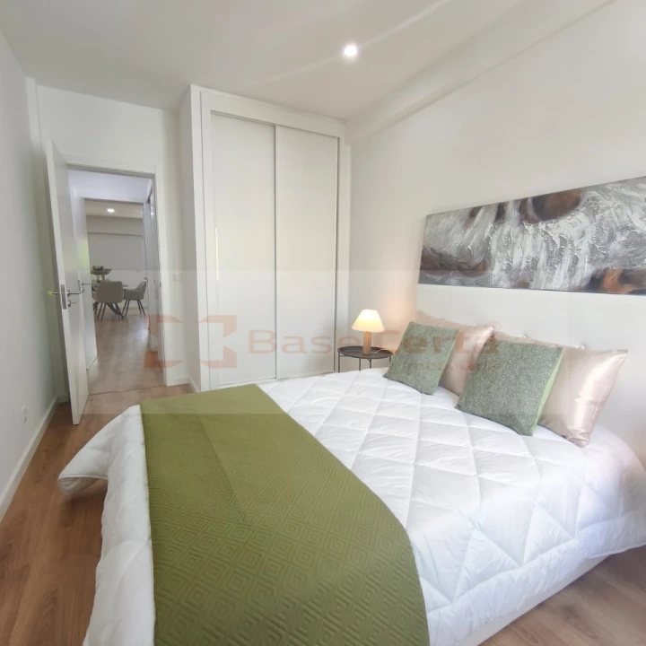 Apartamento T3 para Venda em Benfica Foto 11