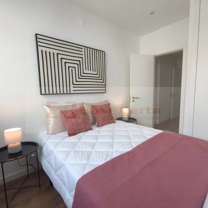 Apartamento T3 para Venda em Benfica Foto 15